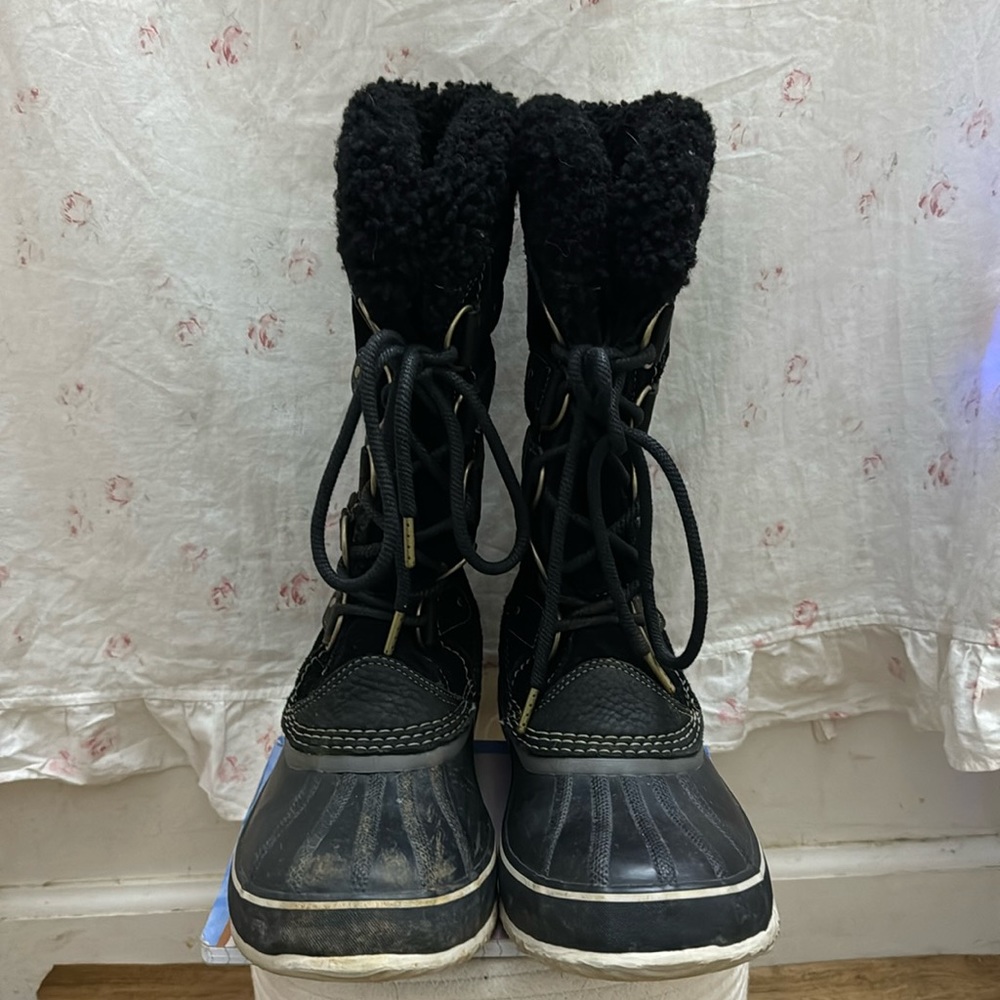 SOREL black Lace Up Winter Fire Boots Waterproof